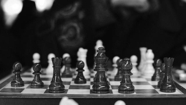 Beyond the Board: Chess Tables as Functional Art Pieces